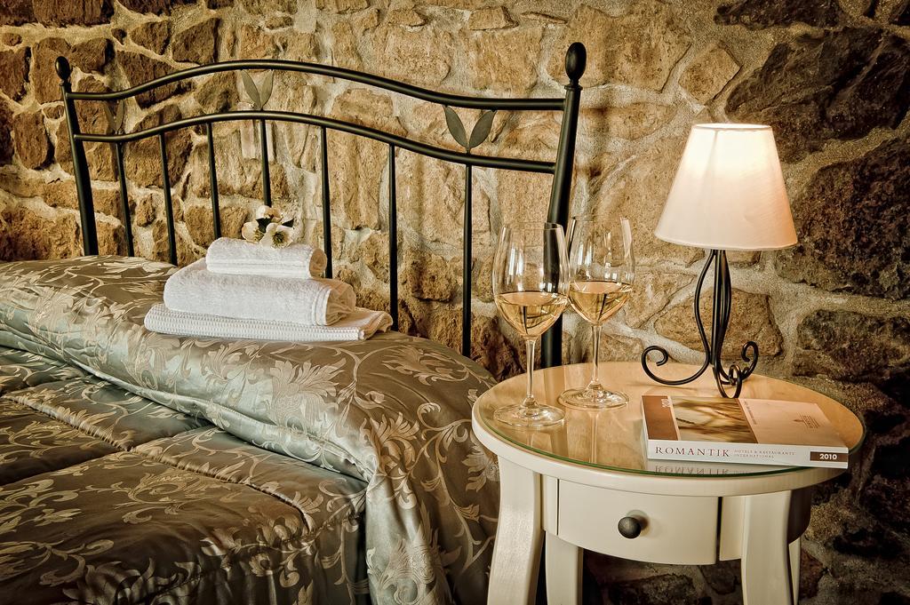 Monte Due Torri Agriturismo Eco-lodge Genzano di Roma Exterior foto