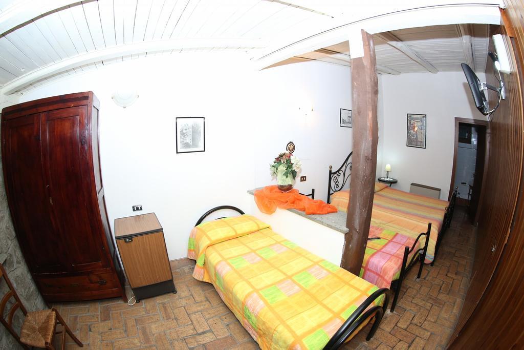 Monte Due Torri Agriturismo Eco-lodge Genzano di Roma Exterior foto