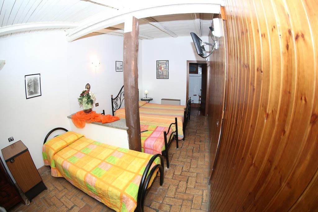 Monte Due Torri Agriturismo Eco-lodge Genzano di Roma Exterior foto
